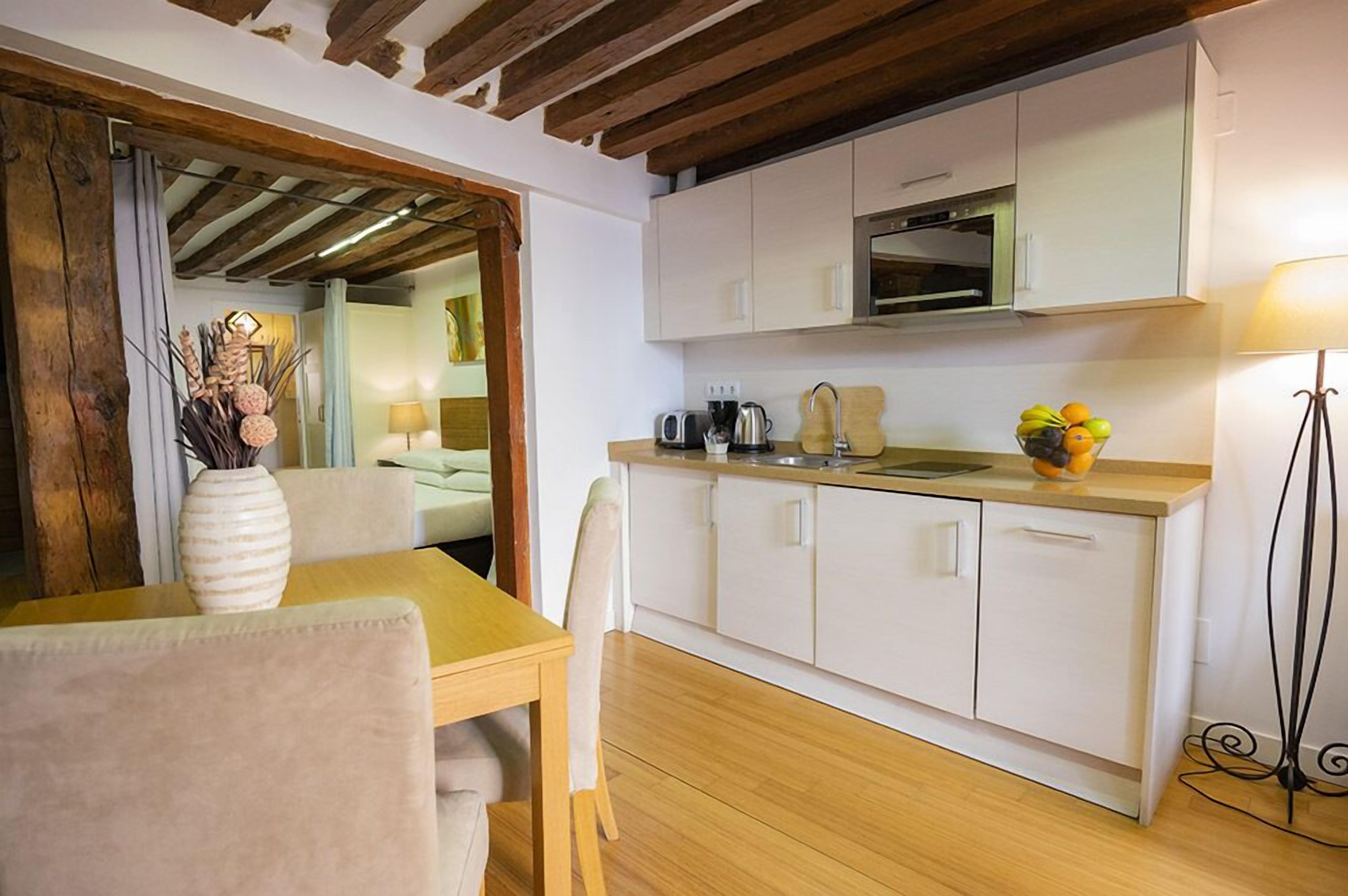 Apartamentos Huertas — Photos 3